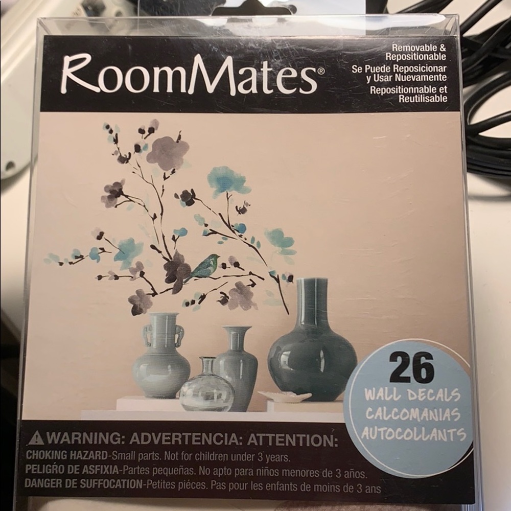 RoomMates Blossom Watercolor Wall Decals